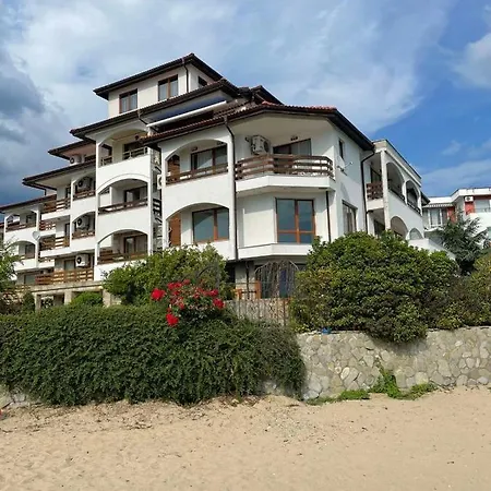 Apartamento Robinzon Apartmets -elenite