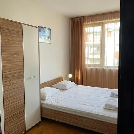 公寓 Robinzon Apartmets -elenite 圣弗拉斯